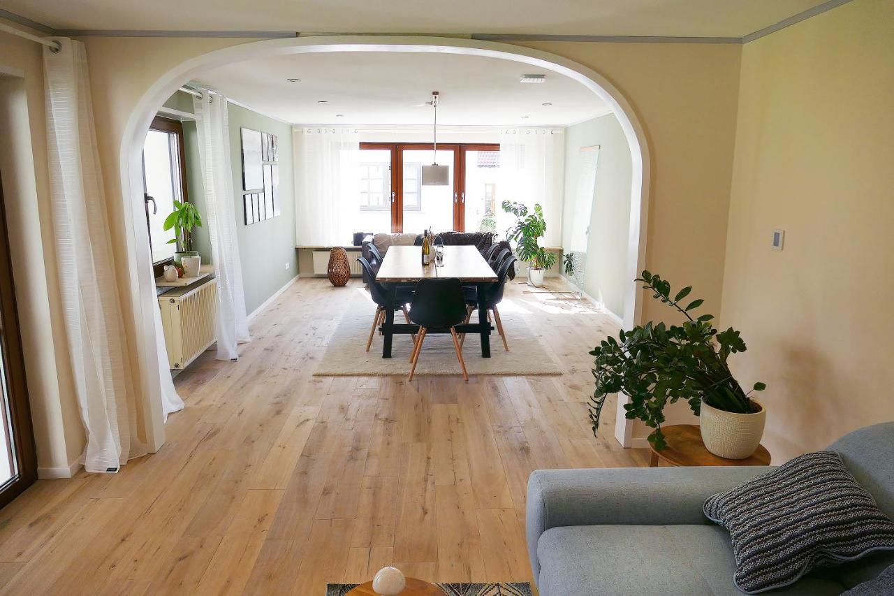 Momberg-Lodge Oberthal Eksteriør billede