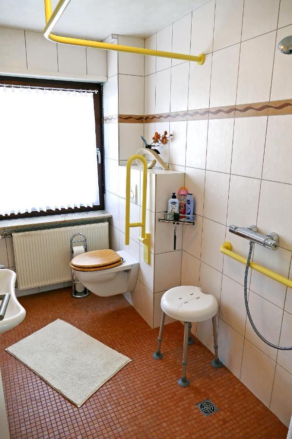 Momberg-Lodge Oberthal Eksteriør billede